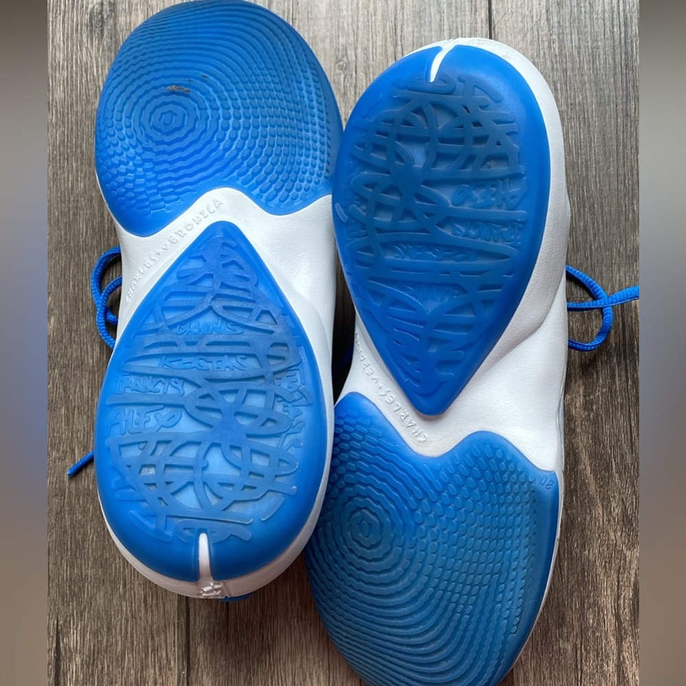 Nike Big Boy’s Basketball Sneakers Size 6Y - Picture 10 of 10